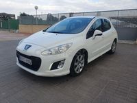 Usado Peugeot 308 Active 92 CV (67 kW) 2013 Blanco Berlina