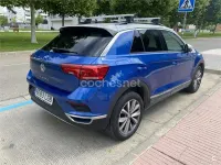 Usado VW T-Roc Advance 115 CV (84 kW) 2020 Azul SUV