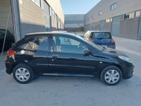 usado Peugeot 206 Pequeño Manual de 3 Puertas