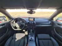 Usado Audi A3 S-Line 184 CV (135 kW) 2015 Rojo Utilitario