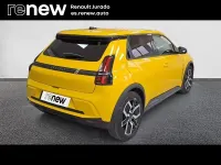 Usado Renault 5 E-Tech Techno 110 kW (150 CV) 2025 Amarillo Berlina