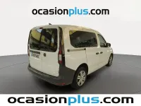 Usado VW Caddy Maxi 102 CV (75 kW) 2023 Blanco Monovolumen