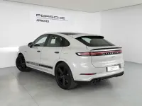 Usado Porsche Cayenne Turbo E-Hybrid 740 CV (544 kW) 2025 Gris SUV