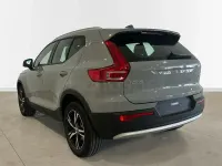 Nuevo Volvo XC40 Core 163 CV (119 kW) 2026 Gris / plata SUV