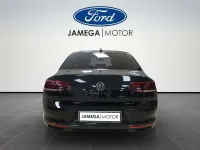 Usado VW Passat 122 CV (89 kW) 2021 Negro Familiar