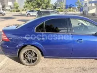 Usado Ford Mondeo Trend 115 CV (84 kW) 2006 Azul Berlina