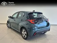 Usado Toyota Yaris Hybrid Active 116 CV (85 kW) 2025 Verde Berlina