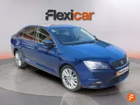 Usado Seat Toledo Style 110 CV (80 kW) 2017 Azul Utilitario