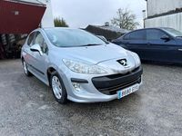 Usado Peugeot 308 Business-Line 90 CV (66 kW) 2010 Gris / plata Berlina