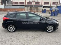 Usado Ford Focus Trend 120 CV (88 kW) 2017 Negro Berlina