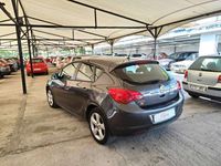 usado Opel Astra 1.6 Expression