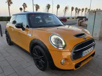 Usado Mini Cooper S 192 CV (141 kW) 2014 Amarillo Utilitario