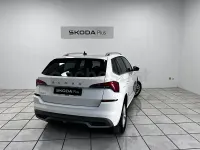 Usado Skoda Kamiq 110 CV (80 kW) 2022 Blanco SUV