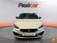 Usado Seat Leon Style 110 CV (80 kW) 2022 Blanco Utilitario