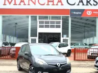 Usado Renault Scénic Bose Edition 132 CV (97 kW) 2015 Negro Monovolumen