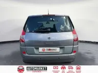 Usado Renault Scenic E-Tech Dynamique 150 CV (110 kW) 2009 Gris Monovolumen