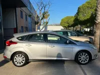 Usado Ford Focus ST-Line 120 CV (88 kW) 2016 Gris Familiar