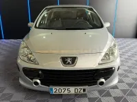 Usado Peugeot 307 110 CV (80 kW) 2006 Gris / plata Berlina