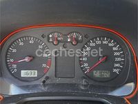 Usado VW Golf IV Conceptline 100 CV (73 kW) 2001 Gris / plata Berlina