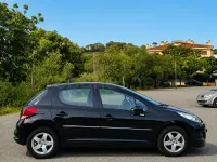 Usado Peugeot 207 75 CV (55 kW) 2012 Negro Berlina