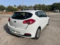Usado Kia Ceed 100 CV (73 kW) 2015 Blanco Utilitario