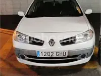 Usado Renault Mégane III 85 CV (62 kW) 2008 Blanco Berlina