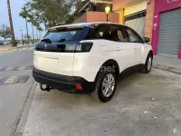 Usado Peugeot 3008 Active 130 CV (95 kW) 2021 Blanco SUV