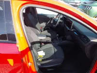 Usado Ford Focus ST-Line 125 CV (91 kW) 2024 Rojo Utilitario