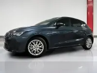 Usado Seat Ibiza FR 115 CV (84 kW) 2026 Gris Utilitario