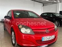 Usado Opel Astra GTC Enjoy 100 CV (73 kW) 2005 Rojo Berlina