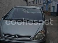 Usado Citroën Xsara Picasso 117 CV (86 kW) 2000 Gris / plata Monovolumen