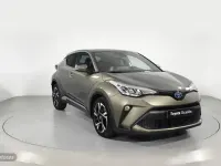 Usado Toyota C-HR Advance 122 CV (89 kW) 2022 Verde SUV