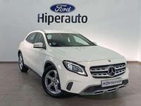 Usado Mercedes GLA180 122 CV (89 kW) 2019 Blanco SUV