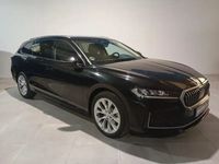 Usado Skoda Superb Selection 150 HP (110 kW) 2024 Preto Carrinha
