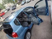 Usado Chevrolet Kalos SE 72 CV (52 kW) 2005 Azul Berlina