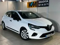 Usado Renault Clio SE 67 CV (49 kW) 2023 Blanco Utilitario