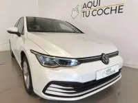 Usado VW Golf VIII Life 131 CV (96 kW) 2022 Blanco Berlina