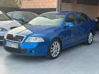 Usado Skoda Octavia RS 170 CV (125 kW) 2008 Azul Berlina