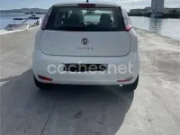Usado Fiat Punto Easy 75 CV (55 kW) 2014 Blanco Utilitario