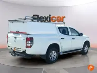 Usado Mitsubishi L200 150 CV (110 kW) 2021 Blanco Pickup/Camioneta