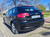Usado Audi A3 Ambiente 140 CV (102 kW) 2010 Negro Utilitario