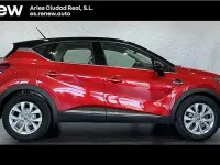 Usado Renault Captur 116 CV (85 kW) 2021 Rojo SUV