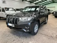Usado Toyota Land Cruiser 177 CV (130 kW) 2020 Gris / plata SUV