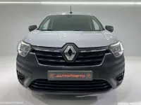 Usado Renault Kangoo 95 CV (69 kW) 2022 Blanco Monovolumen