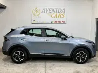 Usado Kia Sportage 180 CV (132 kW) 2022 Gris / plata SUV