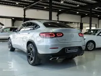Usado Mercedes GLC200 163 CV (119 kW) 2020 Gris / plata SUV