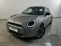 Usado Mini Cooper 135 kW (184 CV) 2024 Gris Utilitario