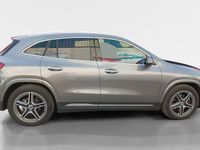 Usado Mercedes GLA200 150 HP (110 kW) 2024 Cinzento SUV