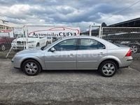 Usado Ford Mondeo Ghia 130 CV (95 kW) 2005 Gris / plata Berlina