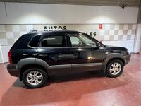 Usado Hyundai Tucson Comfort 142 CV (104 kW) 2008 Negro SUV